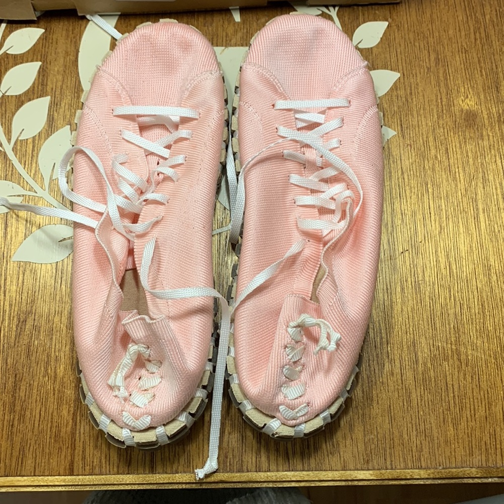 Kengos Size W10 New In Box Never Worn - image 5